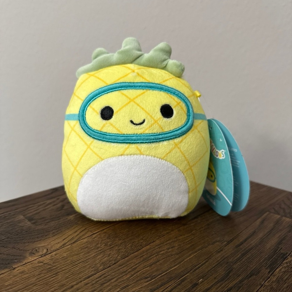 Squishmallows 5” Maui the pineapple